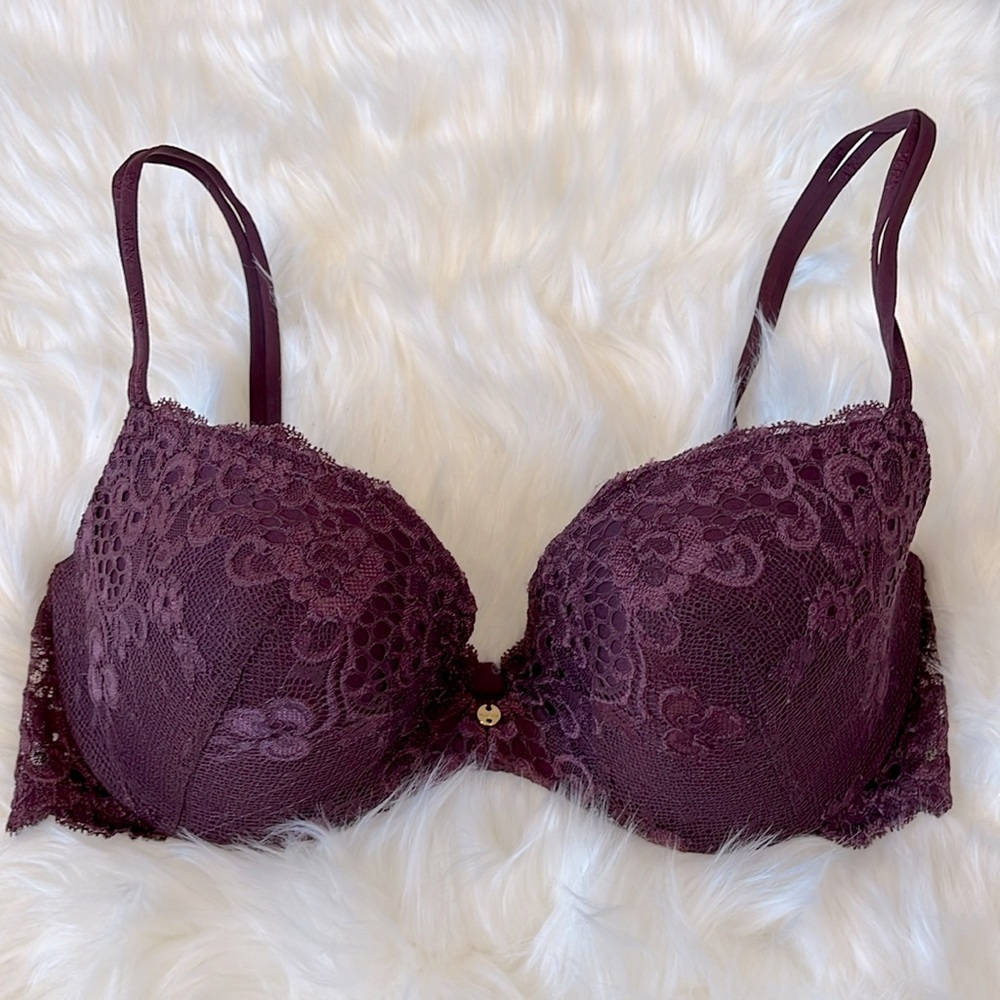 Victoria’s Secret Very Sexy Lined Lace Demi Plum 34D Bra